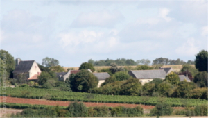 
			La Deviniere 